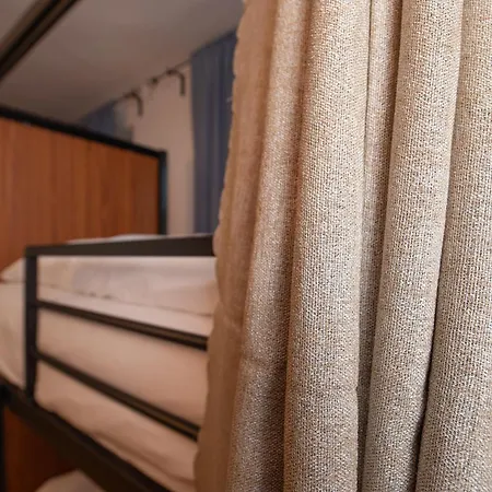 Women's Only - Female Only Hostel Prag