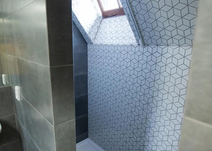 Хостел Women's Only - Female Only *