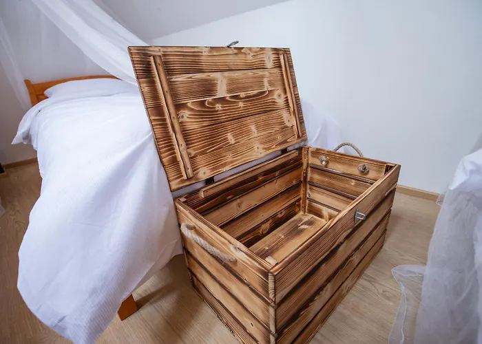 Хостел Women's Only - Female Only *