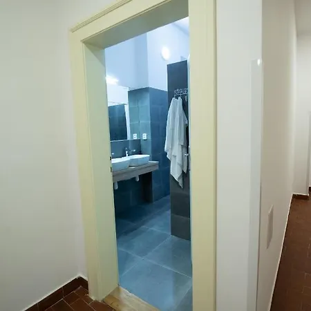 Women's Only - Female Only Hostel *