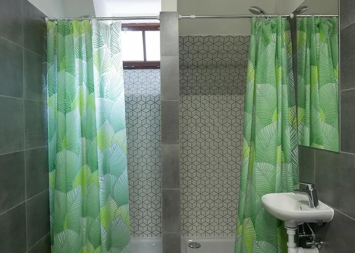 Women's Only - Female Only Hostel