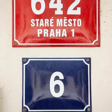 אכסניה Women's Only - Female Only *